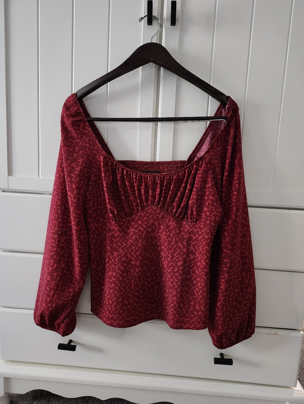 Women's Red Long-Sleeve Blouse - Off-Shoulder Style Sz 10